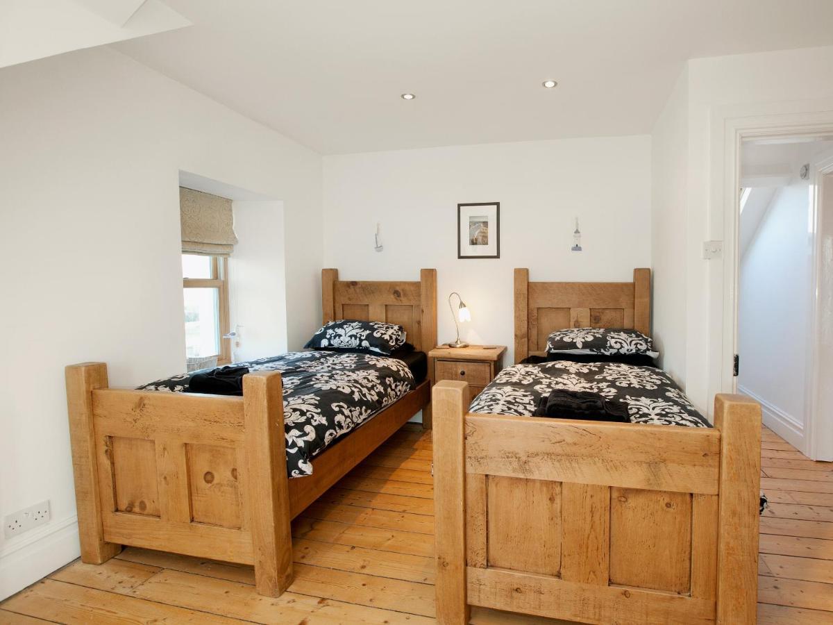 Glan Y Mor 1 Villa Trearddur Eksteriør bilde